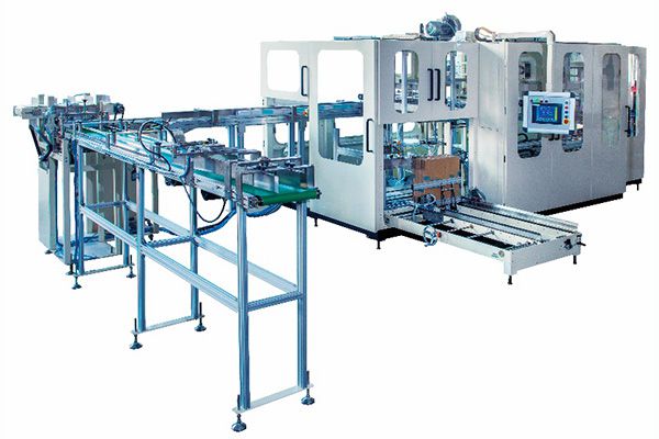 ماكينة تعبئة الفوط الصحية والمناديل في صناديق (تعبئة وختم الصناديق)